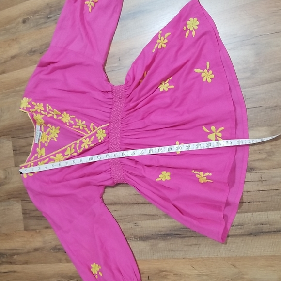 NOUGAT LONDON Pink & Yellow Flower Embroidered V-Neck Tunic Shirt Top - Picture 9 of 11